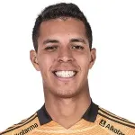 R. Solís