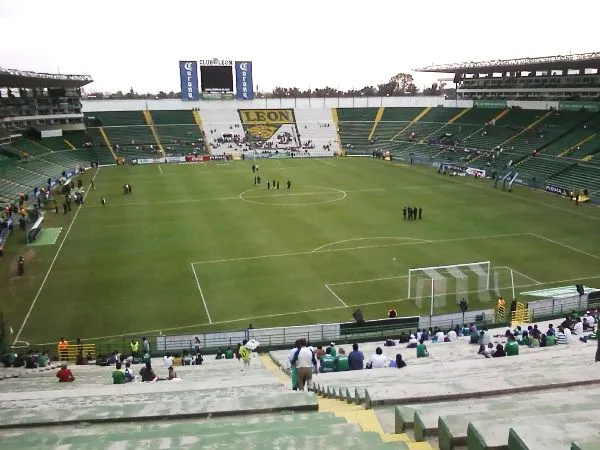 Estadio León (Nou Camp) Stadion