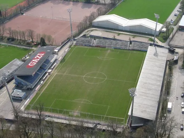 GAZİ-Stadion auf der Waldau Stadion