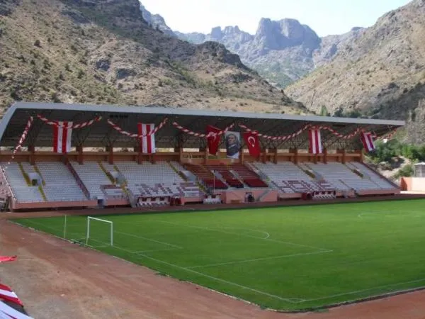 Gümüşhane Şehir Stadı Stadion