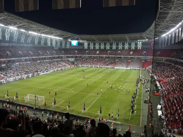 Samsun Yeni 19 Mayıs Stadyumu Stadion