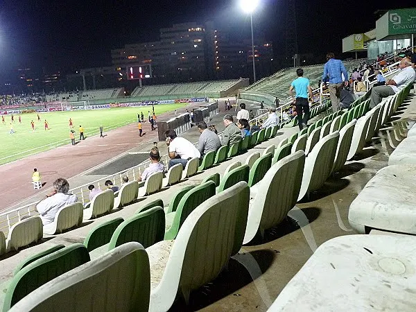 Shahid Dastgerdi Stadium Stadion