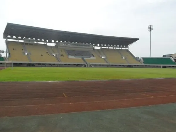 Stade Barthélemy Boganda Stadion