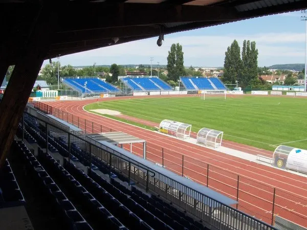 Stade Michel Hidalgo Stadion
