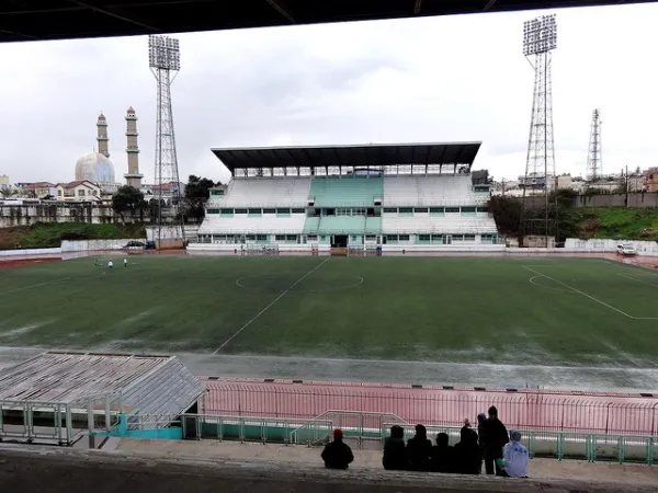 Stade Omar Benhaddad Stadion