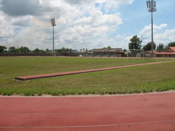 Stade René Long Stadion