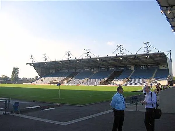 The Kassam Stadium Stadion